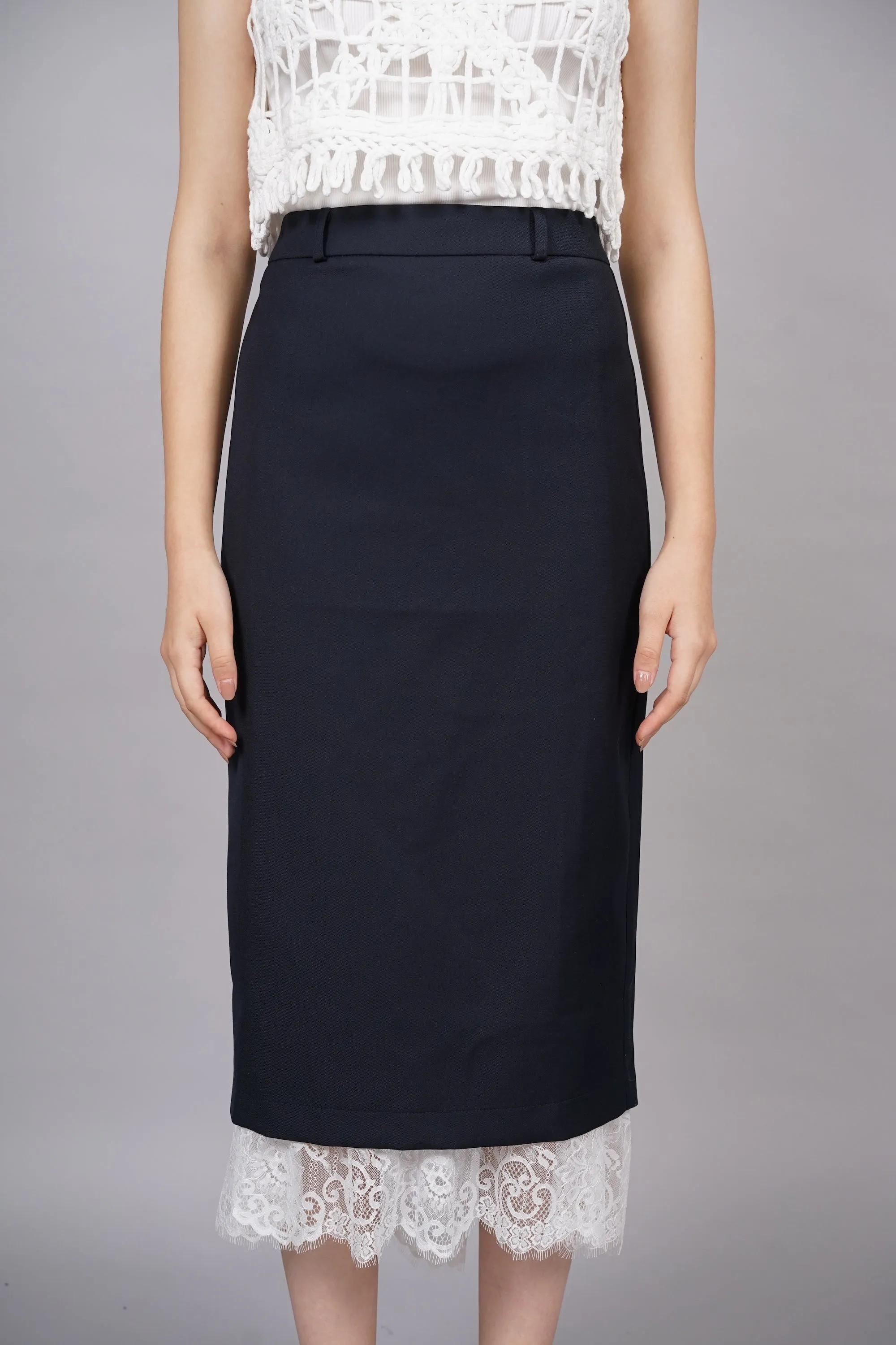 Dreamy Lace Skirt in Navy
