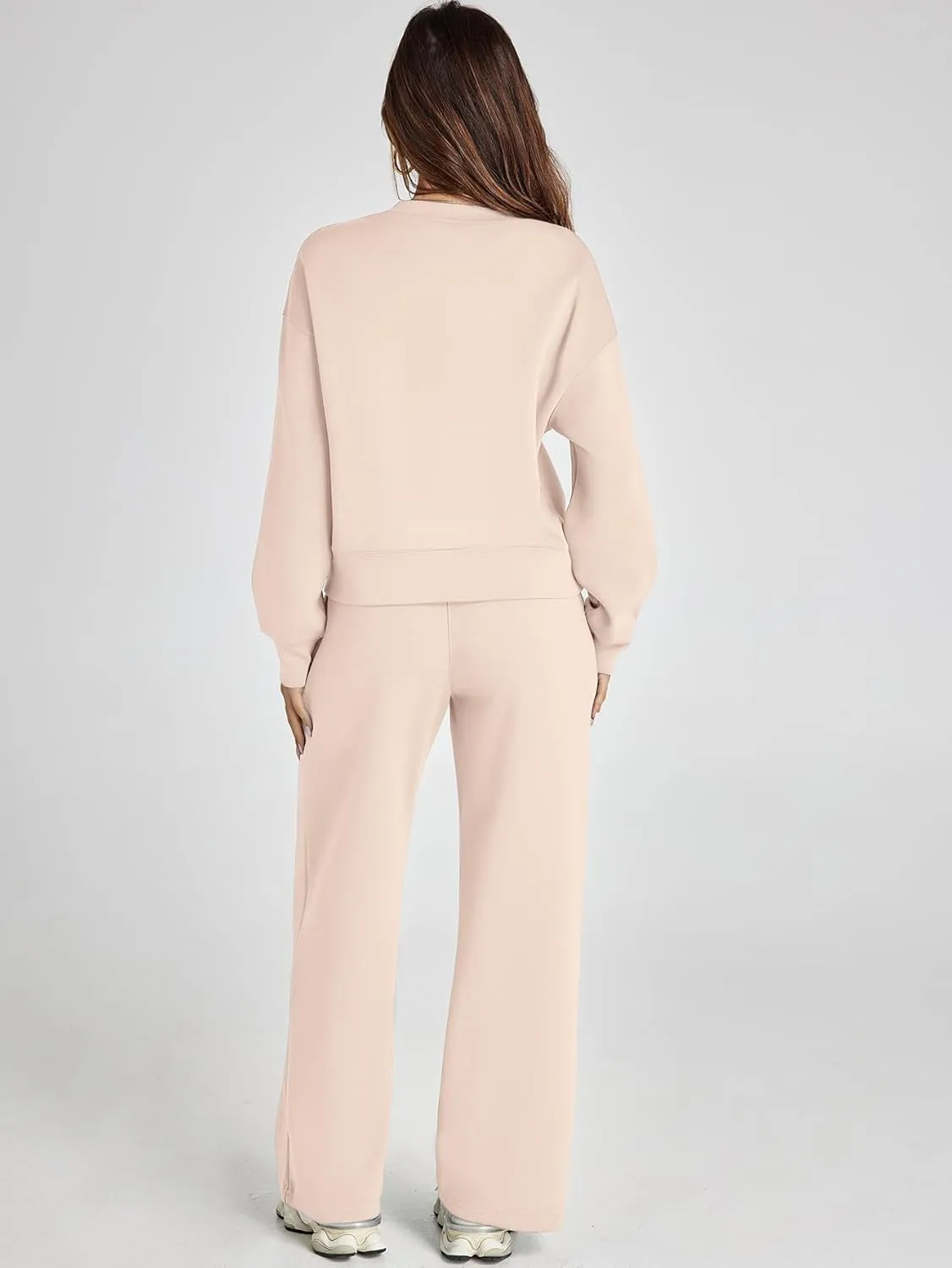 Glamaker Women's 2 Piece Sweatsuits Sets Long Sleeve Pullover Tops Wide Leg Pants Casual Lounge Sweat Sets Fall Outfits