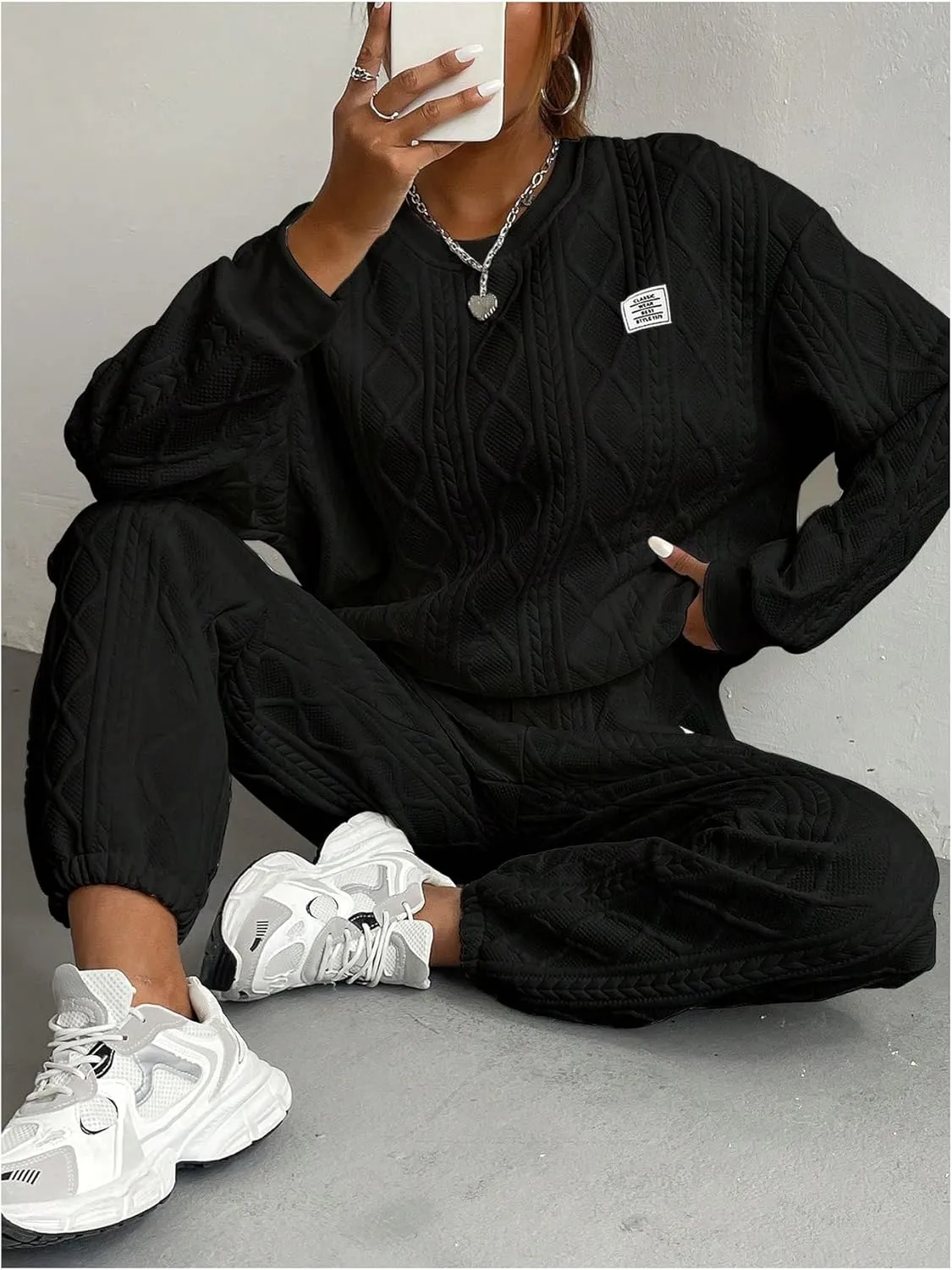 GORGLITTER Women's Sweatsuit 2 Piece Outfit Plain Oversized Crewneck Sweatshirt and Sweatpants Set