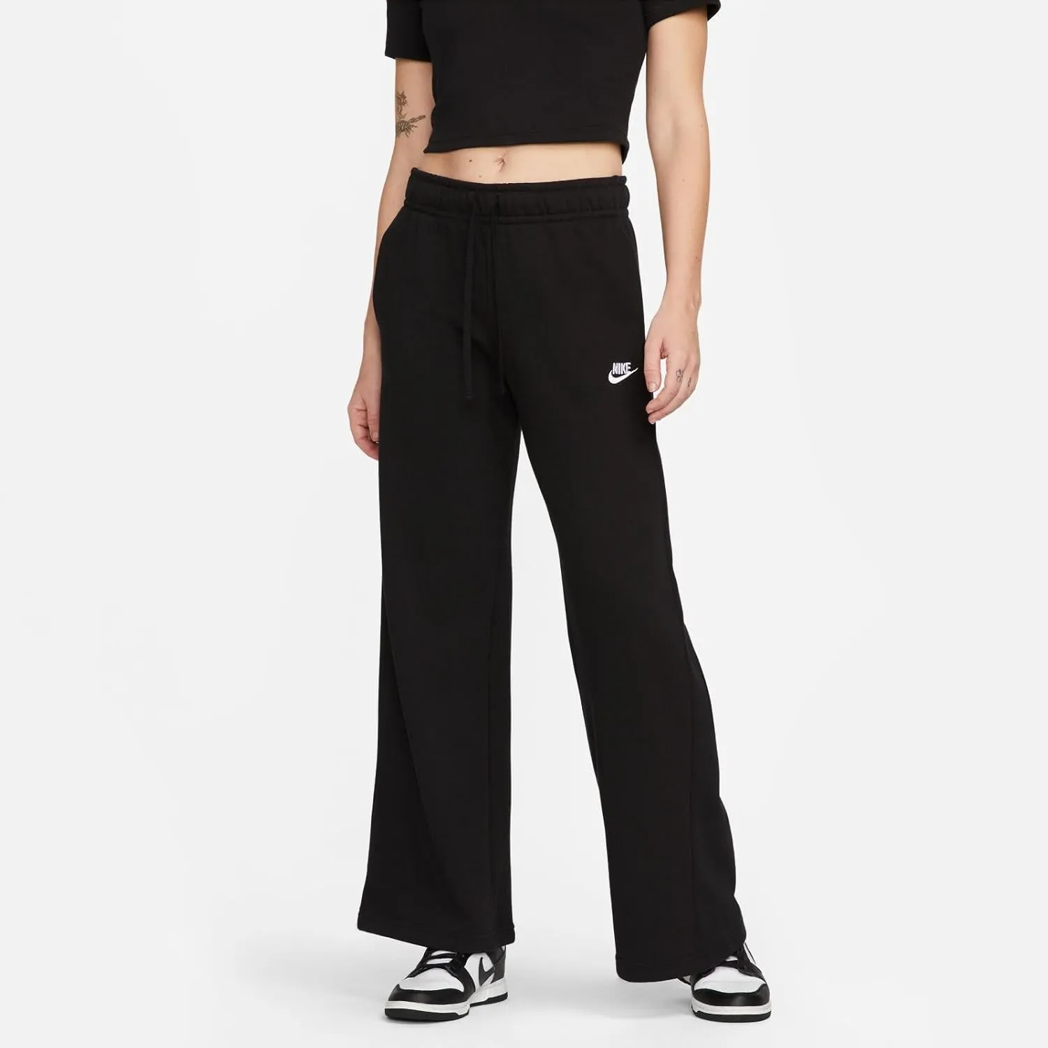 Nike Women's Sportswear Club Fleece Mid-Rise Wide-Leg Sweatpants