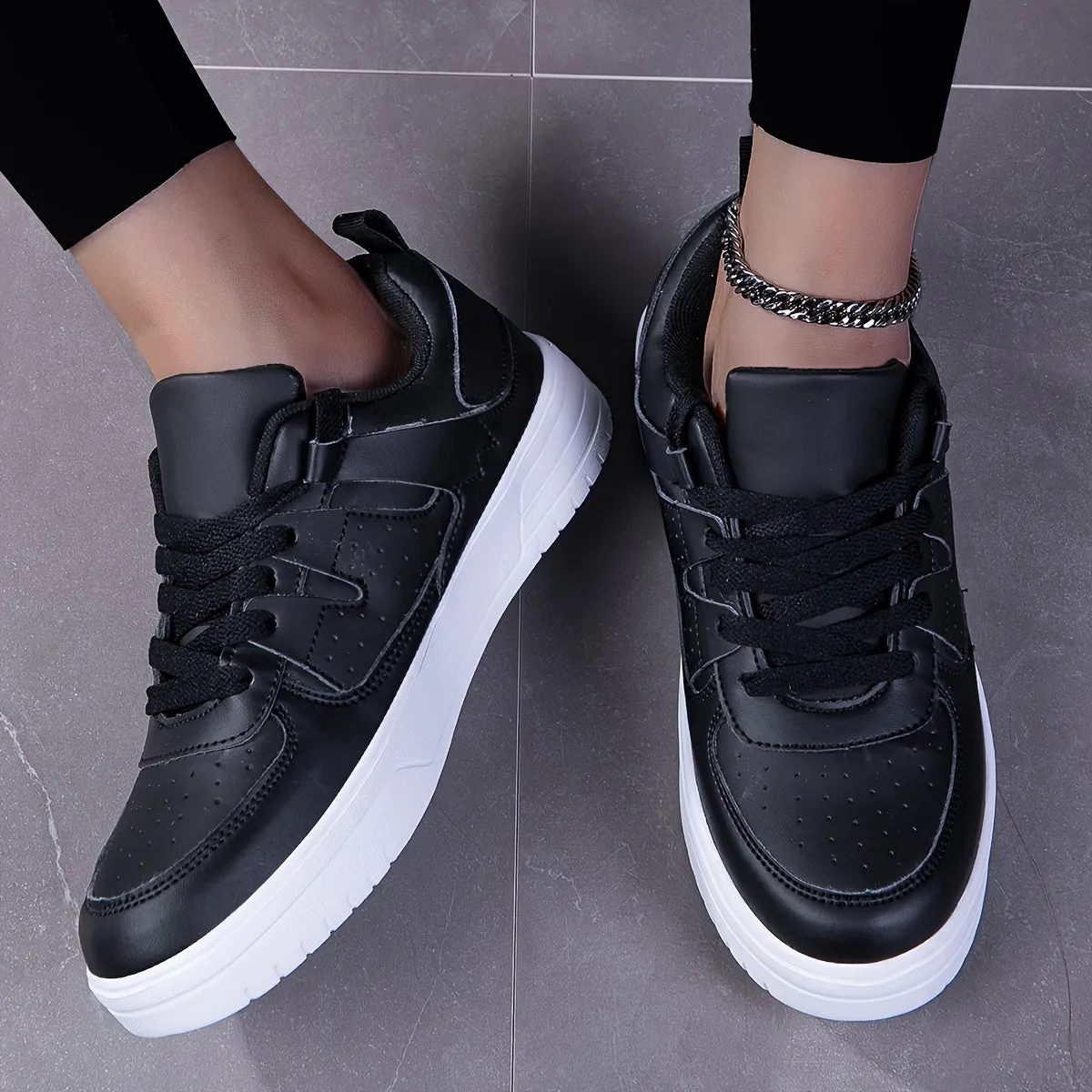 Womens Fashion Colorblock Sneakers - Fashionable Low-Top Skate Shoes with Easy Lace-Up Closure, Versatile for Outdoor Sports and Daily Wear - Trendy and Comfortable Shoes for Active Women