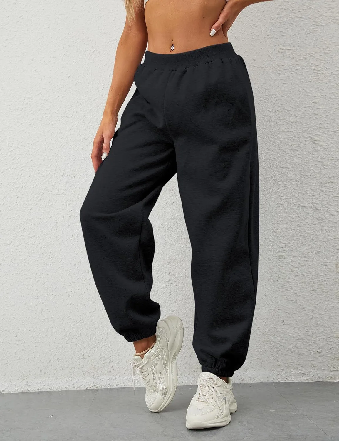 Women's Hoodie and Sweatpants Set for Women 2 Piece Outfits Tracksuit Oversized Sweatshirt and High Waist Sweatpants