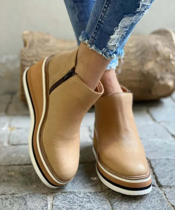Women's Leather Ankle Boots: Elegant & Comfortable Footwear