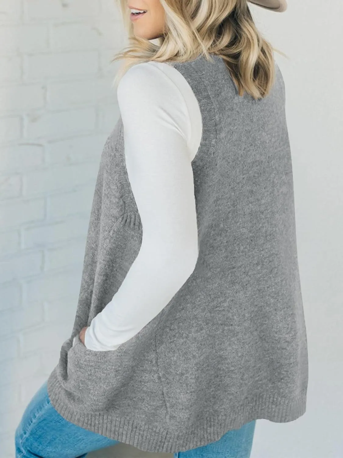 yoeasy Womens Sleeveless Sweater Vest Oversized V Neck Loose Knit Casual A Line Tunic Pullover Top with Pockets